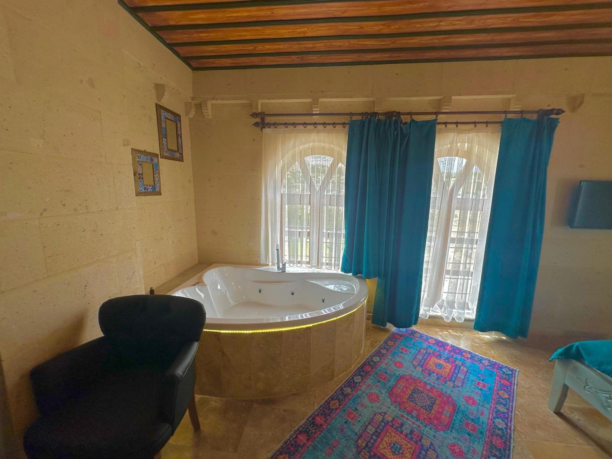 Gemosa Cappadocia Hotel Ürgüp Zewnętrze zdjęcie